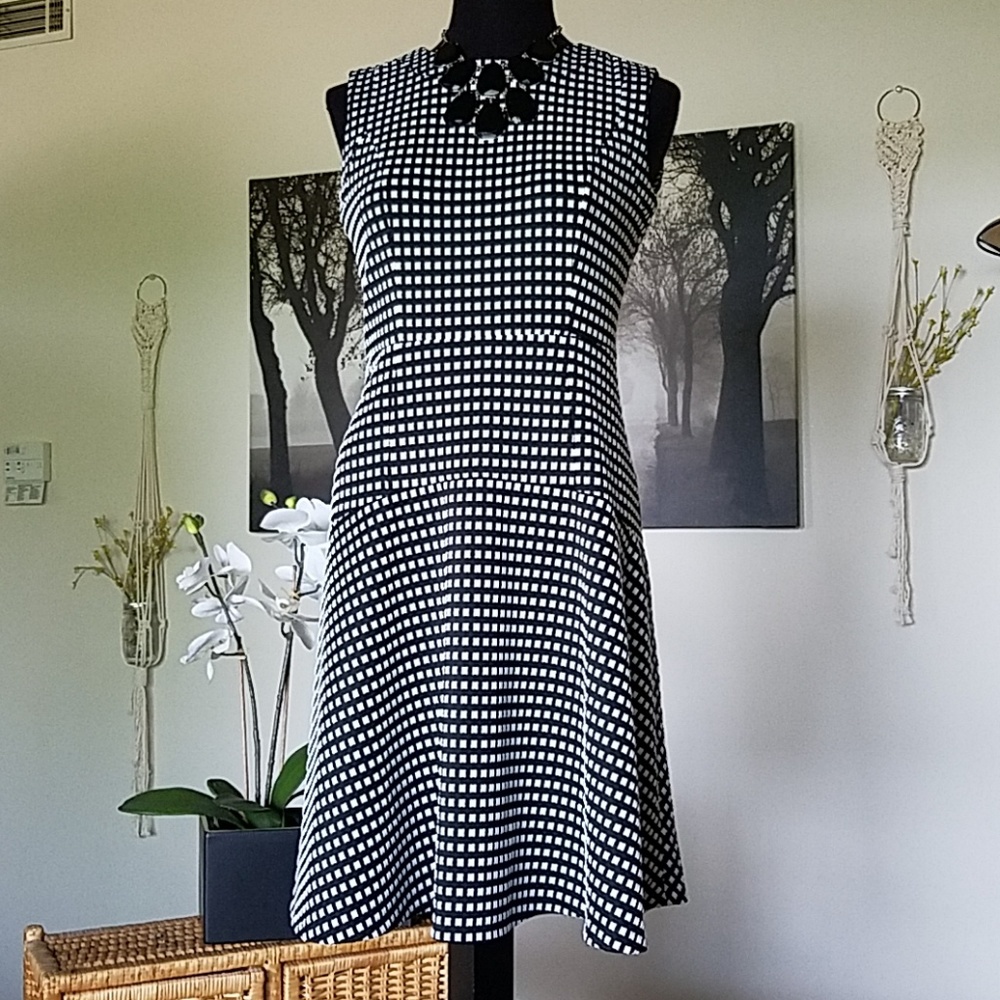 Tommy Hilfiger black and white dress